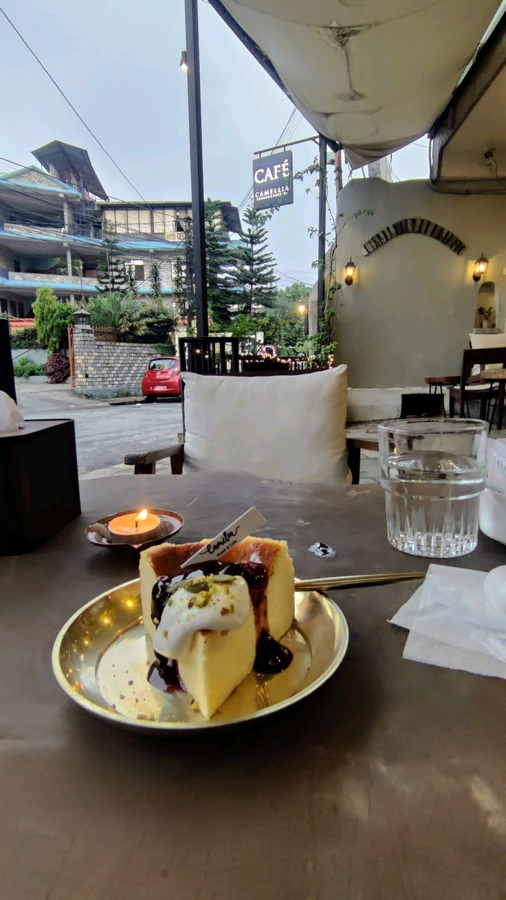Cheesecake cake ordered online in Kathmandu, Nepal